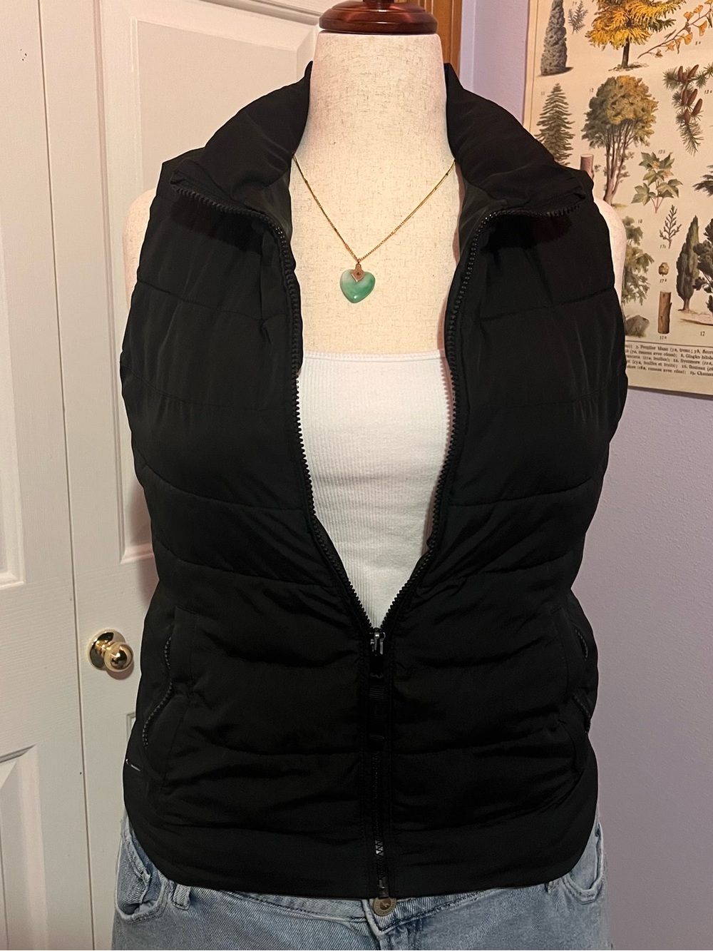 GAP Black Quilted Puffer Vest